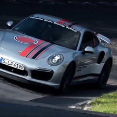 Aprenda a pilotar um Porsche como um profissional