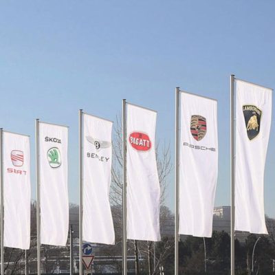 Setor automóvel lidera investimento mundial em publicidade