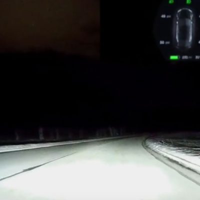 Autopilot Tesla comprova eficácia na neve