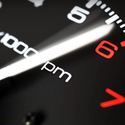 Saiba como poupar combustível todos os meses